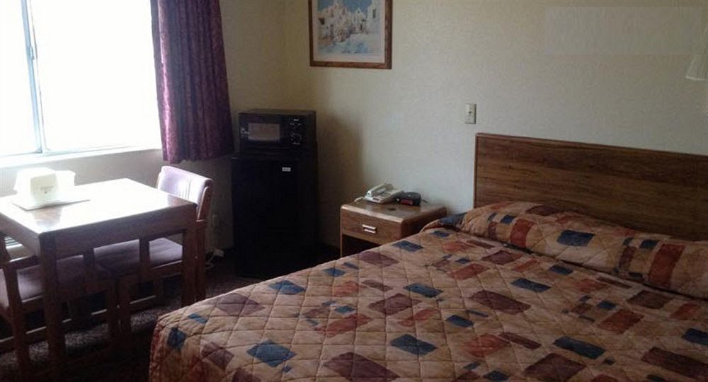 Econo Lodge Inn & Suites Albuquerque East I-40 Eubank Exit Eksteriør bilde